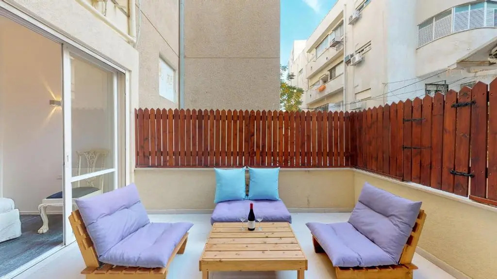 Calming 2BR in Hakerem 6 by HolyGuest