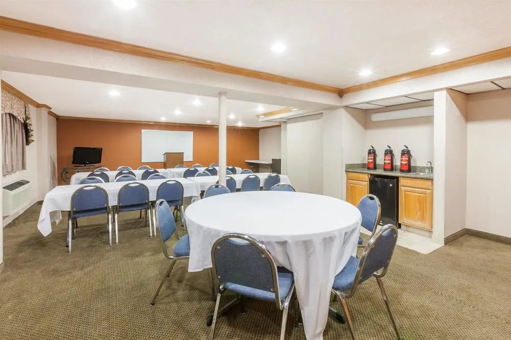 Ramada Oklahoma City Airport North
