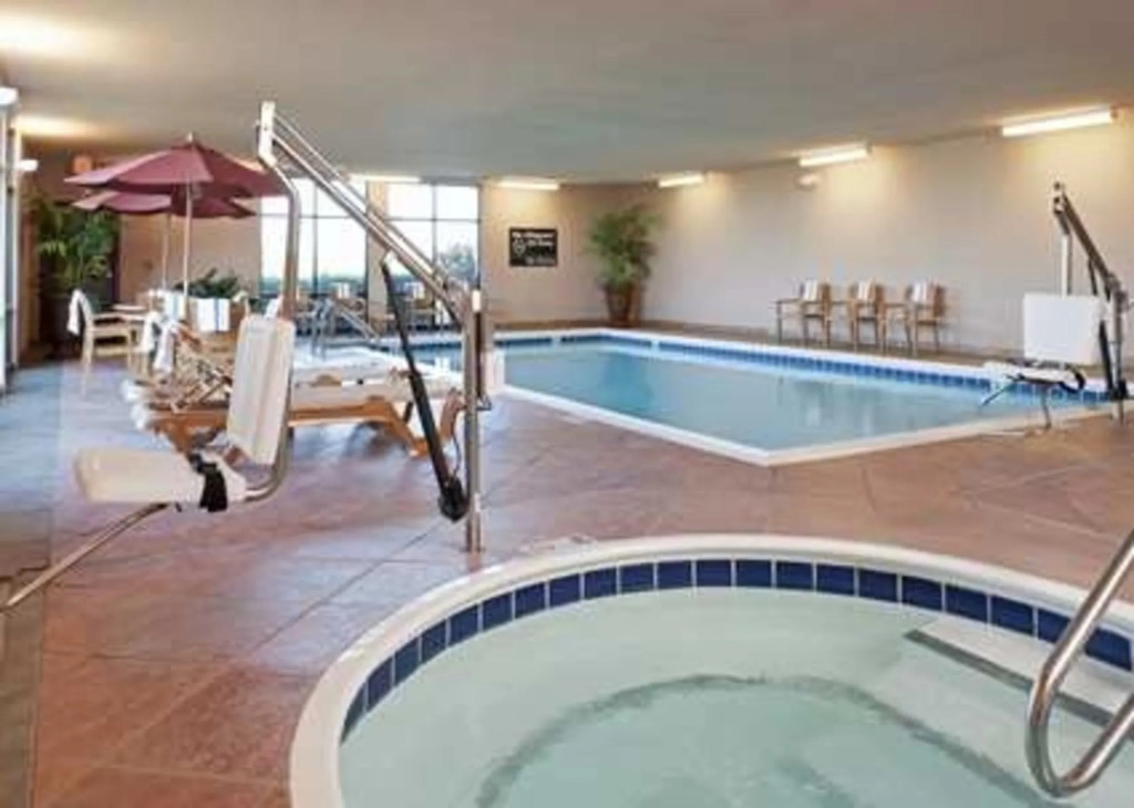 Hampton Inn & Suites Grand Rapids-Airport 28th St