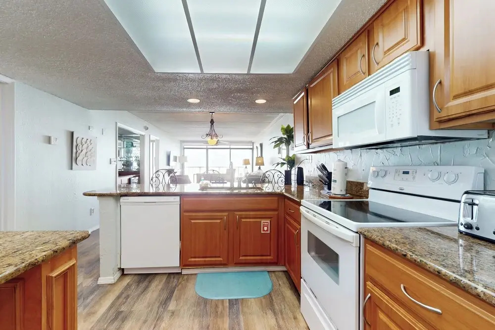 2BR Coastal Resort Retreat: Suntide III - Unit 509