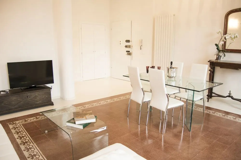 Numero 12 White Home 14