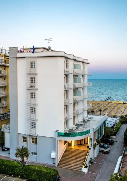 Hotel Sayonara