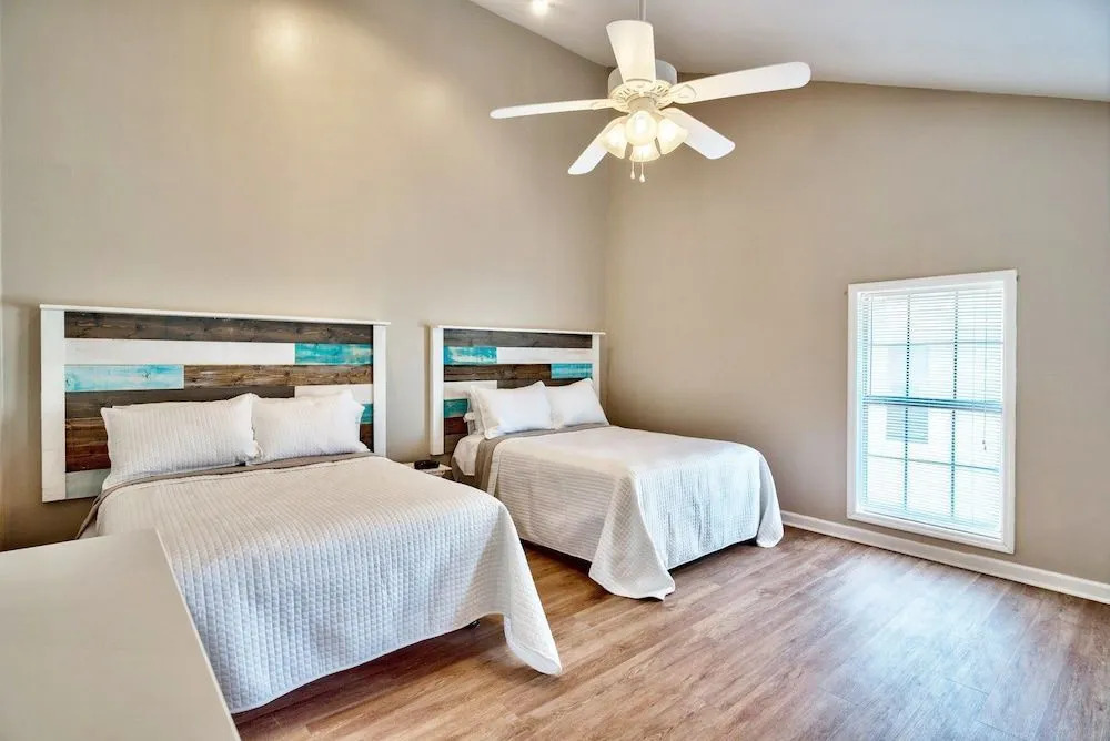 17462 Front Beach Rd Townhouse - 1 Br townhouse by RedAwning