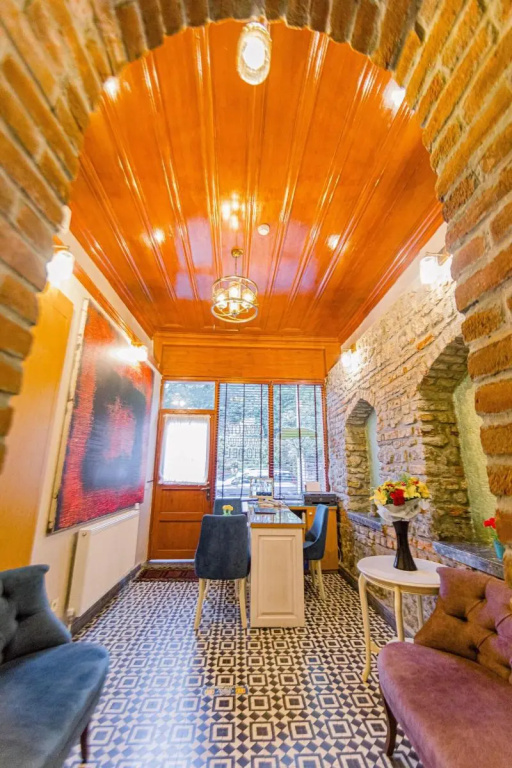 Acacia Mansion Hotel