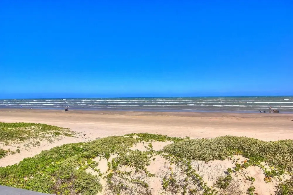Beach Beauty 9LC 3 Bedrooms 3 Bathrooms Home