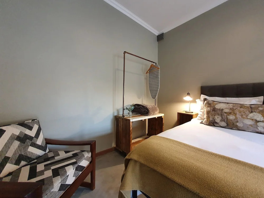Avo&Oak Guesthouse