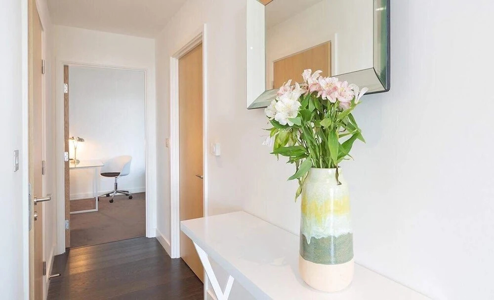 2 Bed Luxury Apartment in N. Greenwich