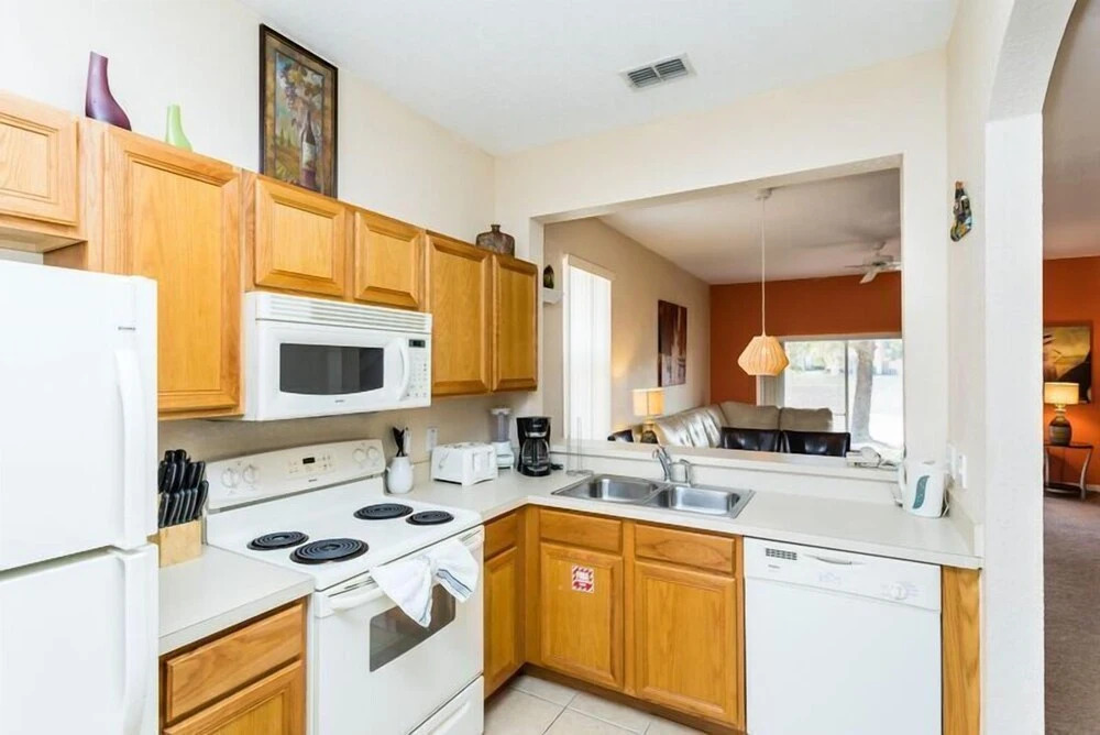 4BR Townhome in Regal Palms by SHV-2603
