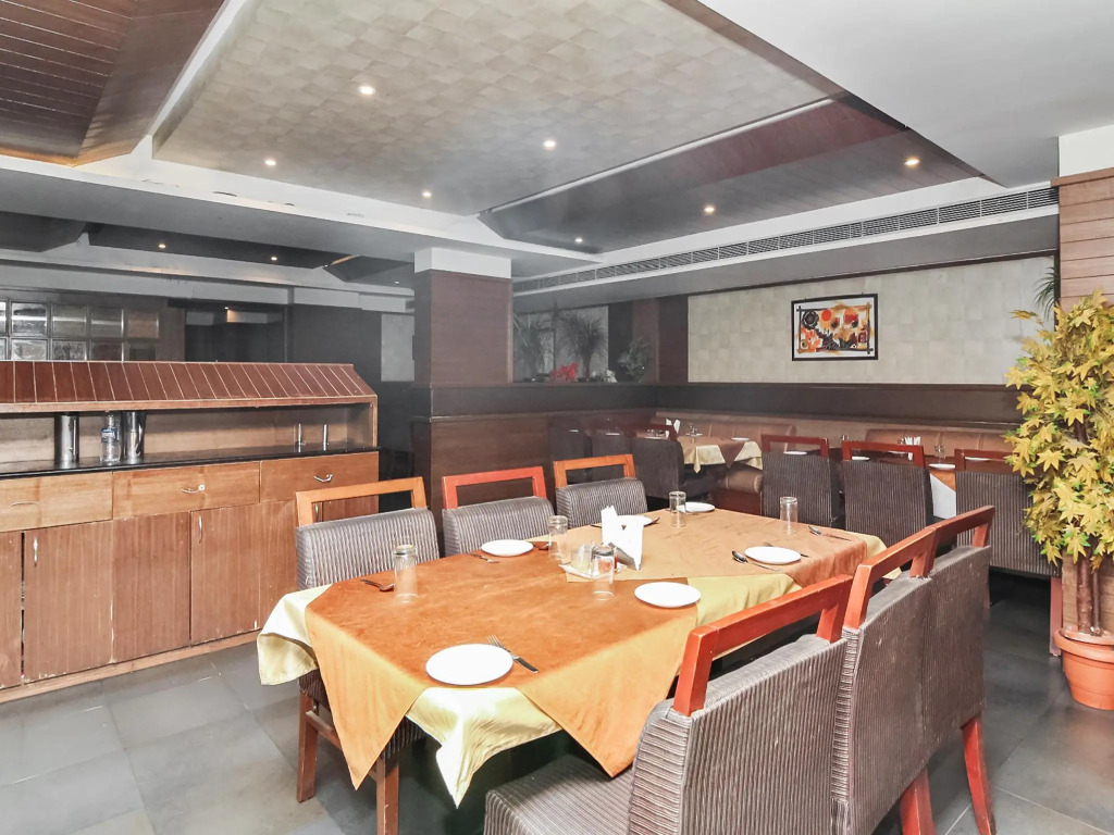 Super Townhouse Vanasthalipuram Formerly Hotel Surabhi