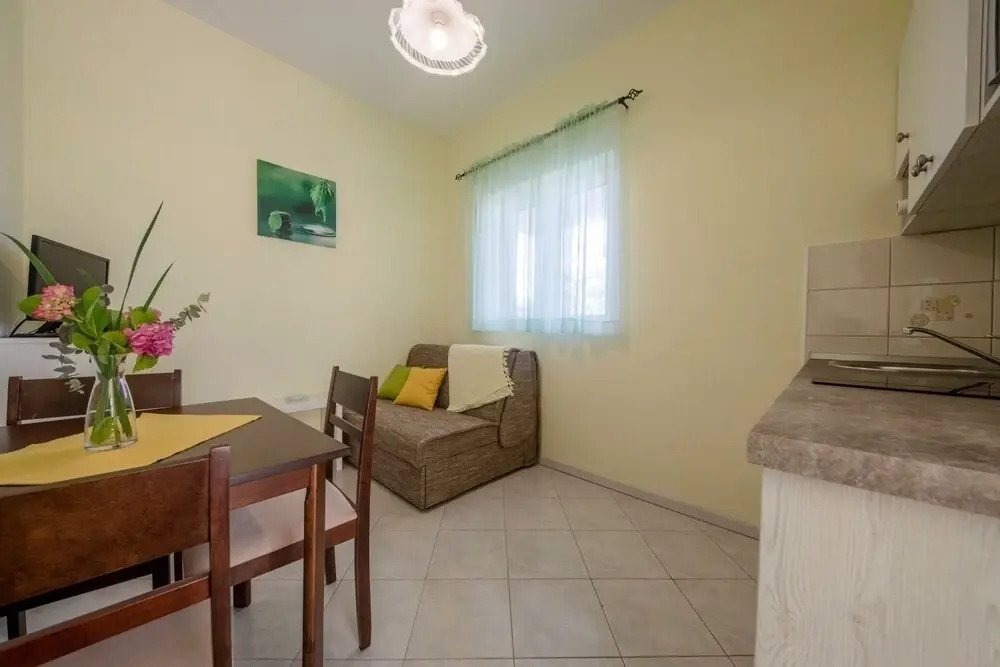 Coastal Home - 10 m From the sea - A2