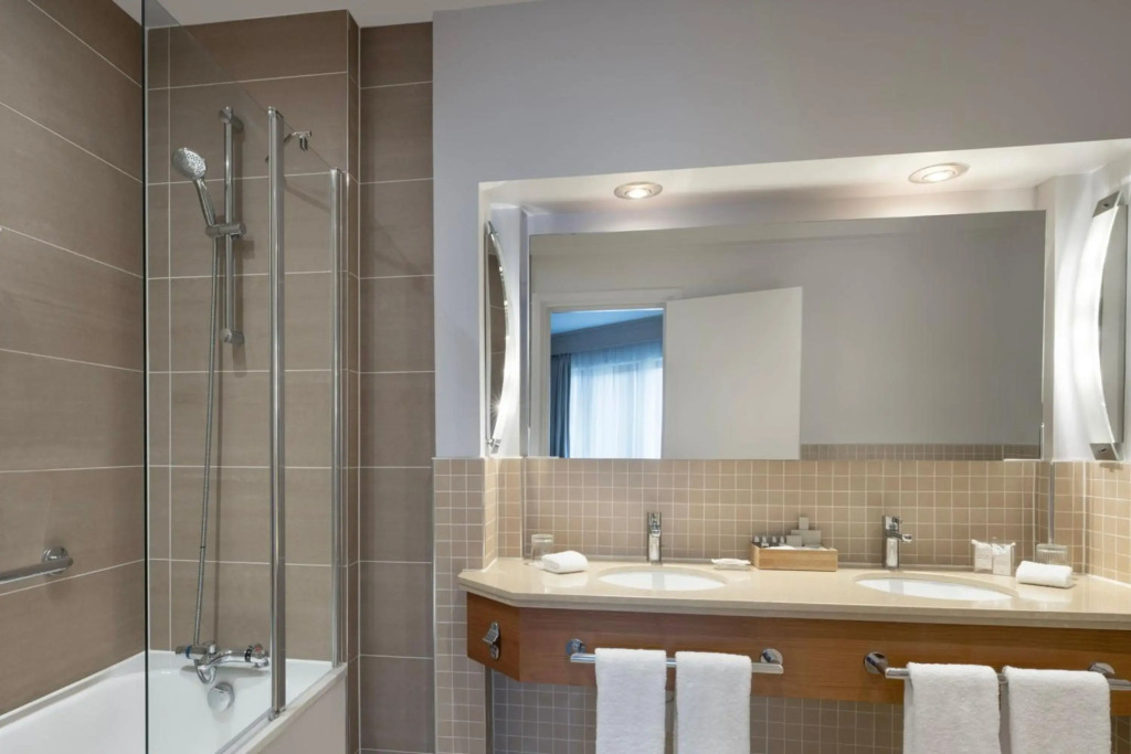 Delta Hotels by Marriott Waltham Abbey