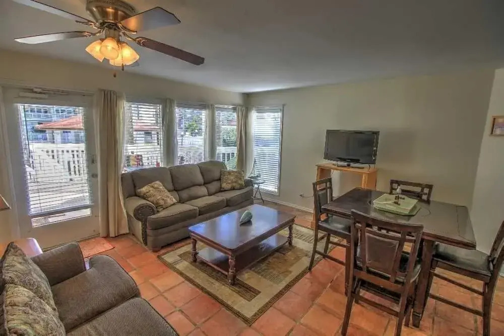 Gulfpoint 3103 Minium 2 Bedroom Condo by RedAwning