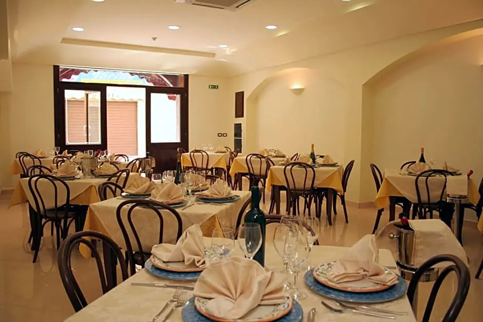 Hotel La Marina