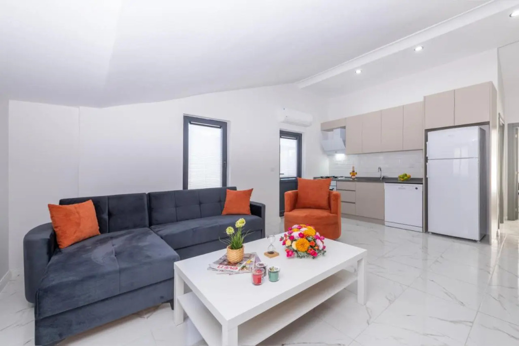 Echinus Lara Hotel