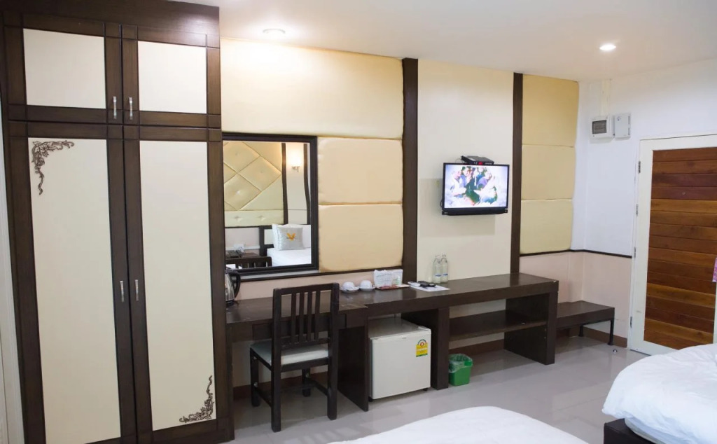The Triple V Hotel