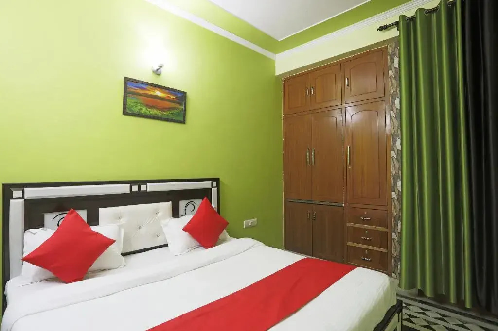 Krishna Residency By OYO Rooms