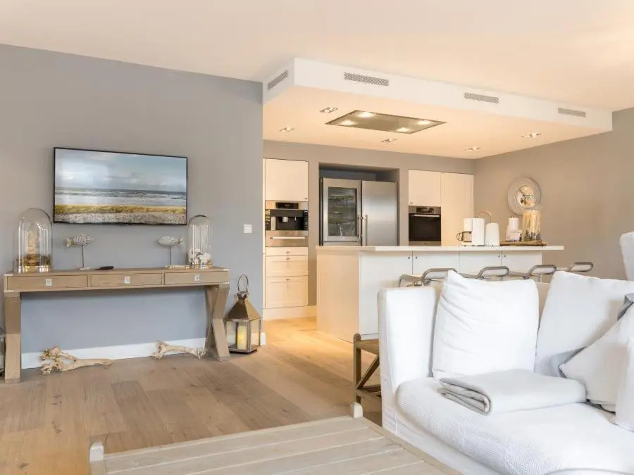 Bomhoffstr. 17, W21, Penthouse, 2OG