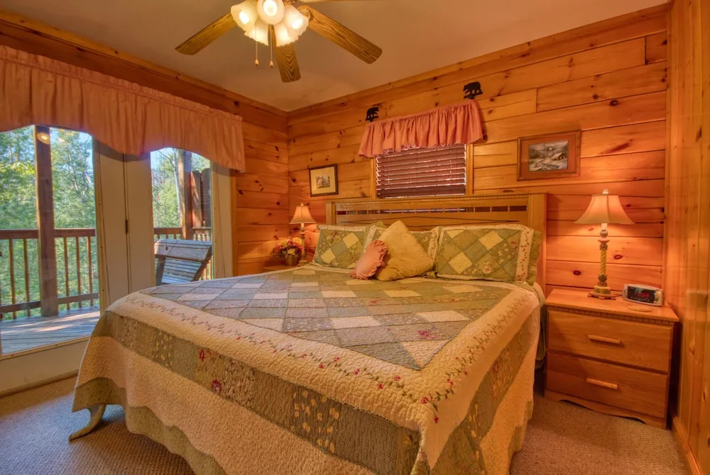 Smoky Mountain Getaway #435