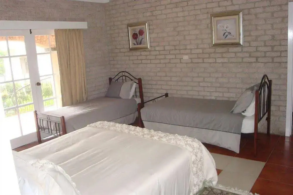 Caroline Bay Getaway Hotel
