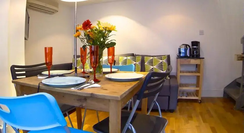 London City Court Yard Cottage