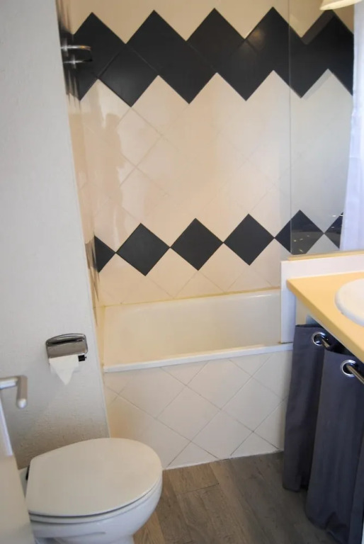 Apartment With one Bedroom in Nice, With Shared Pool, Enclosed Garden and Wifi