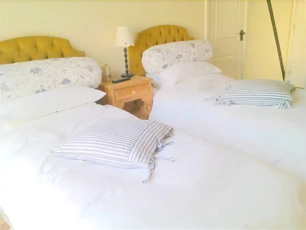 Follets B & B