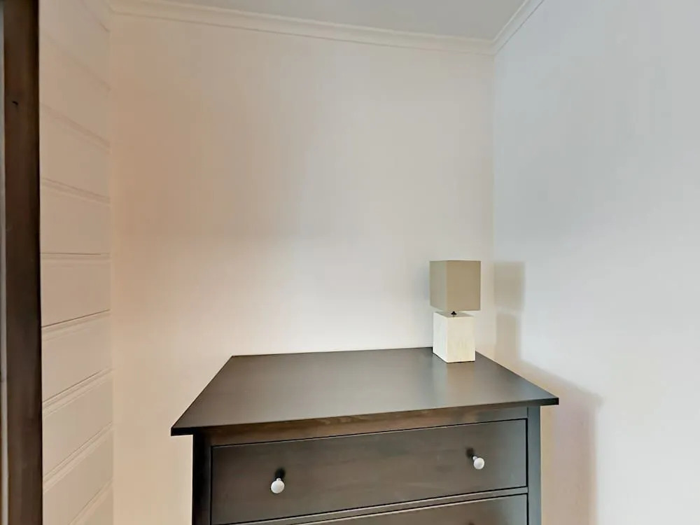 4093 Manzanita Ave Cabin Unit 1