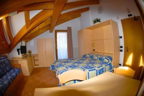 Hotel Garni Fiordaliso