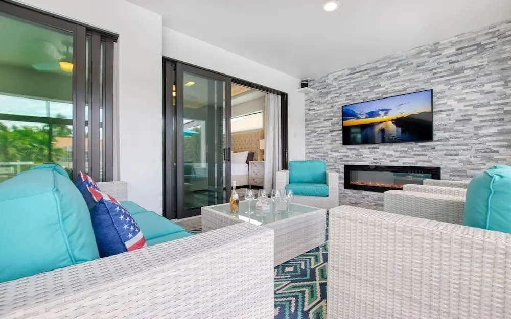 Villa Salt Life