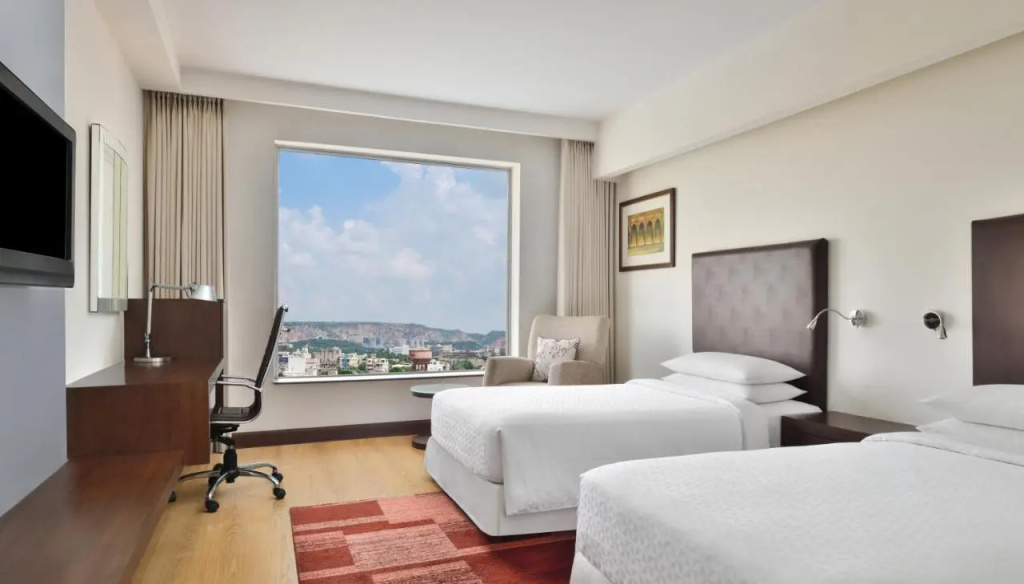Four Points by Sheraton Jaipur, City Square
