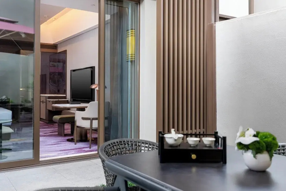 HUALUXE Hotels and Resorts Xianyang