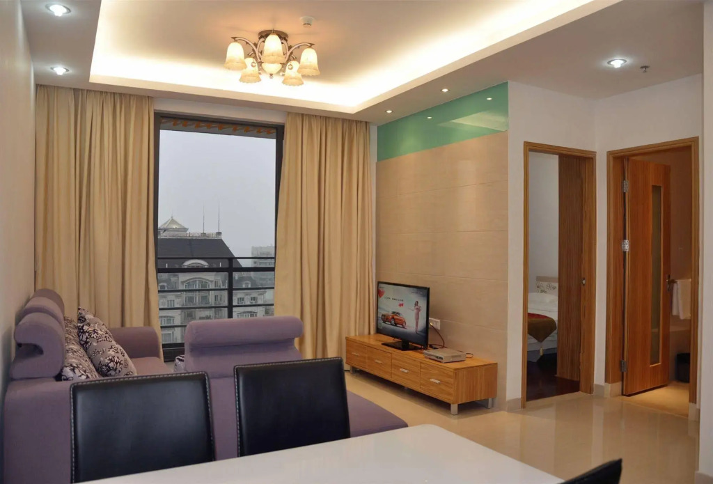 Private-Enjoyed Home Stanley International Apartment