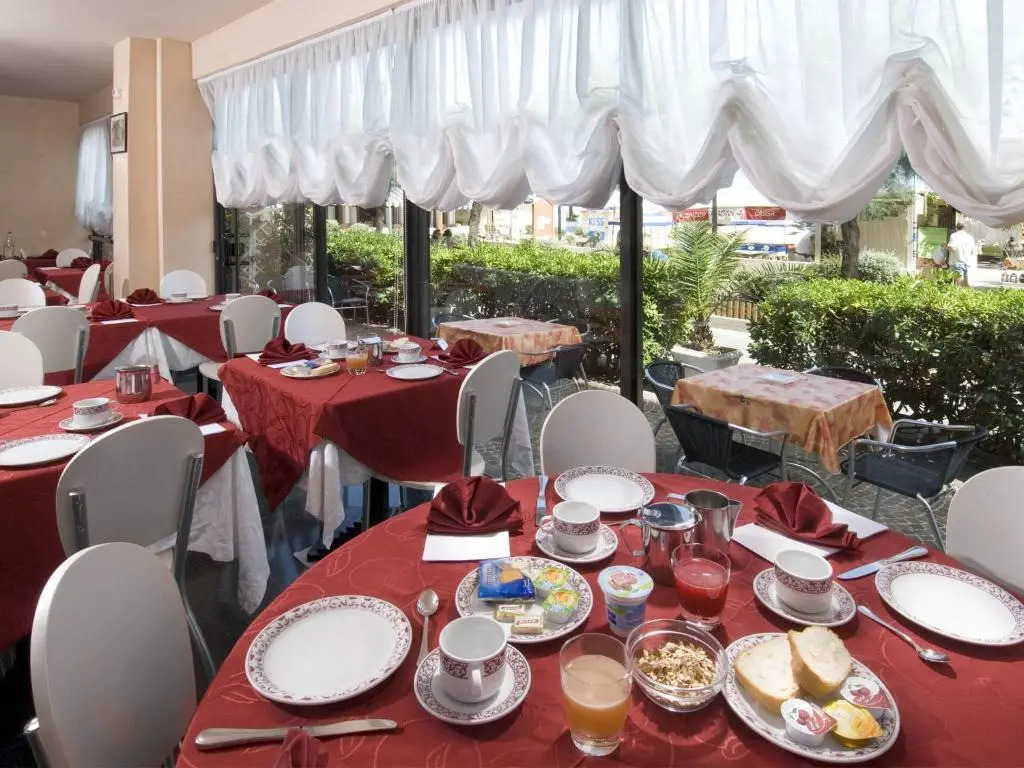 Hotel Alba