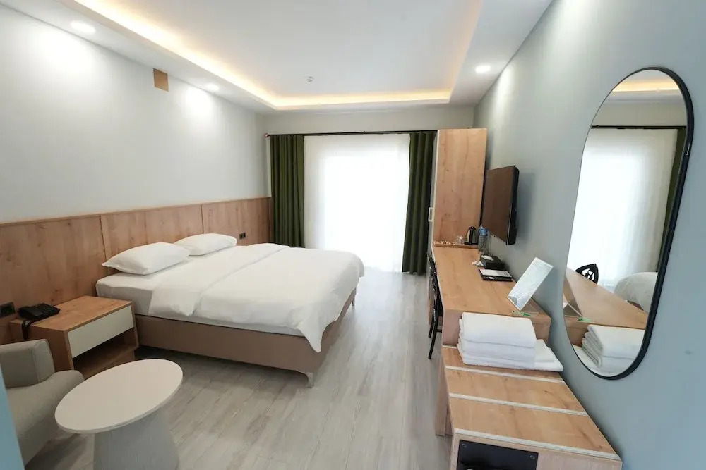 Expo Garden Hotel