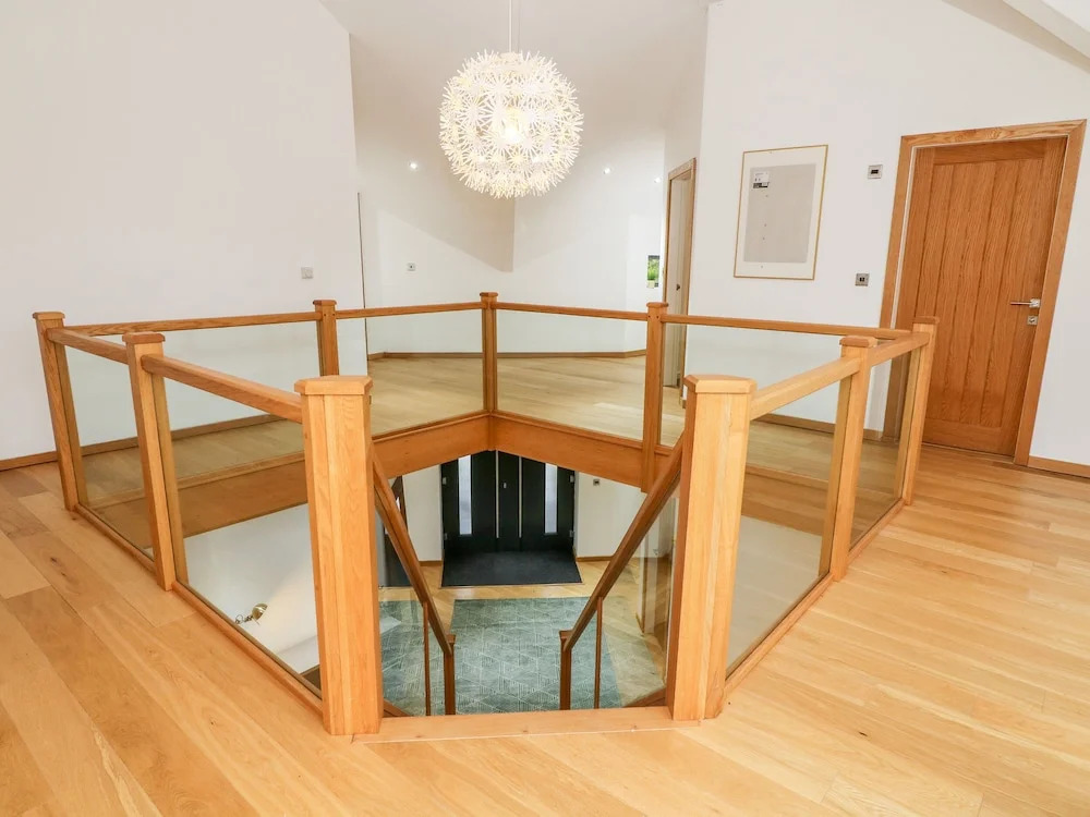 Low Wood House