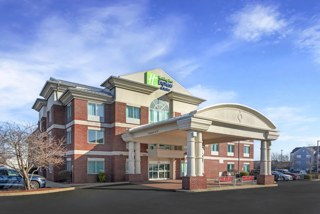 Holiday Inn Express Hotel & Suites Hillview by IHG