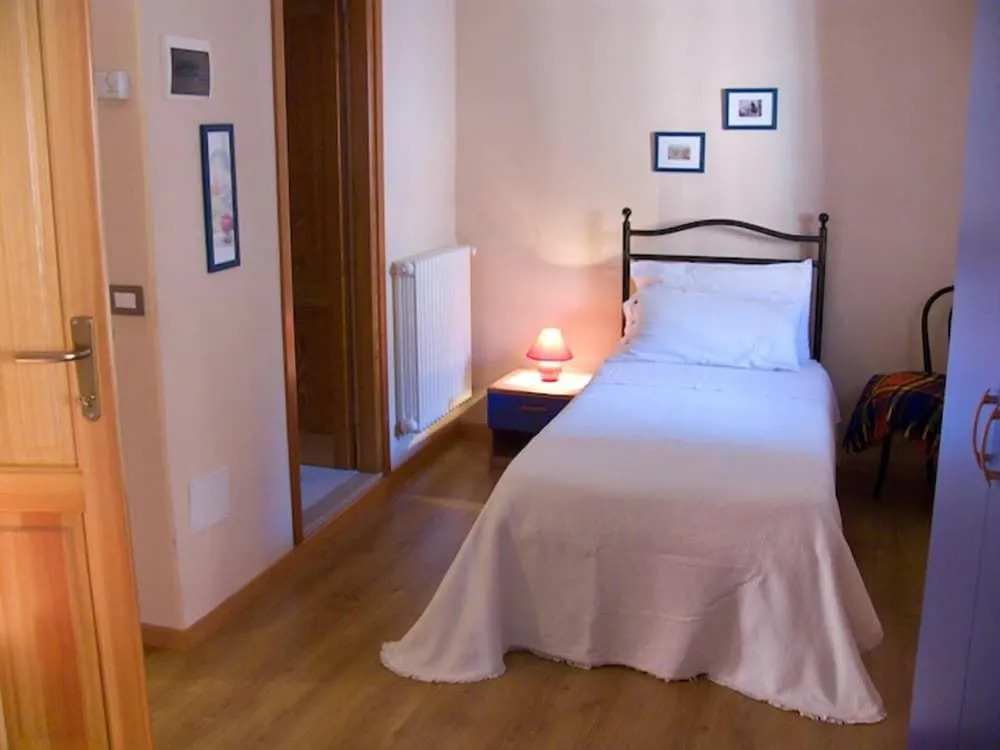 Appartamenti Vacanze e Camere Roccetta Fiorita