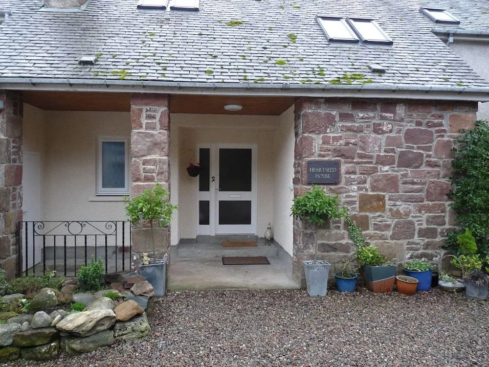 Heartseed House Bed & Breakfast
