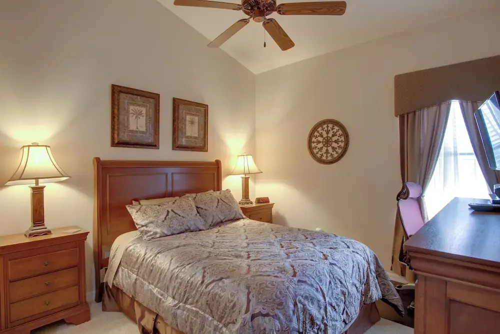 Sunny Villa w/ Lanai: 17 Mi to Disney