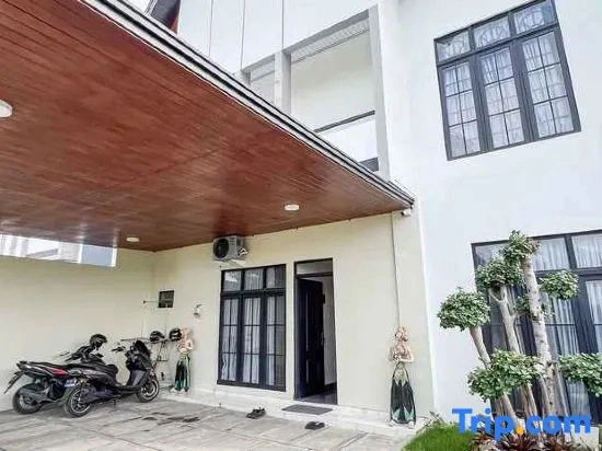 Villa Asana Kolam Renang Private