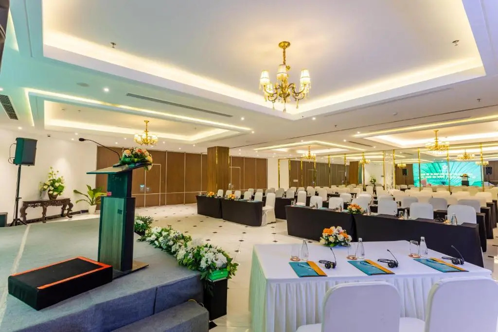 White Lotus Hue Hotel