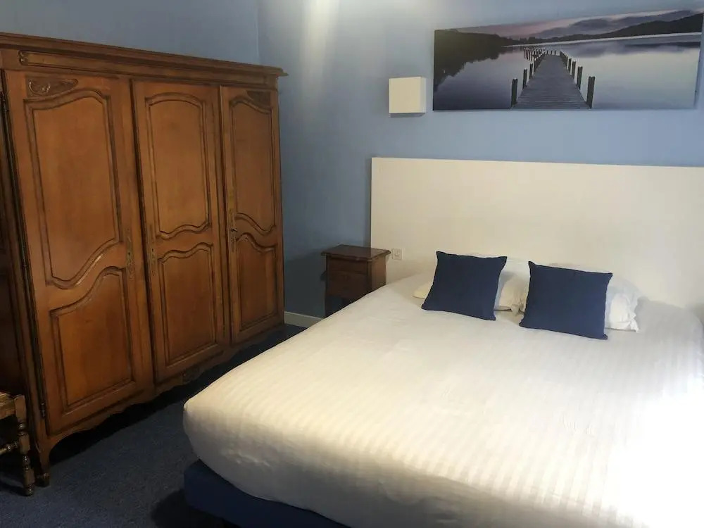 Logis Hotel De La Corniche