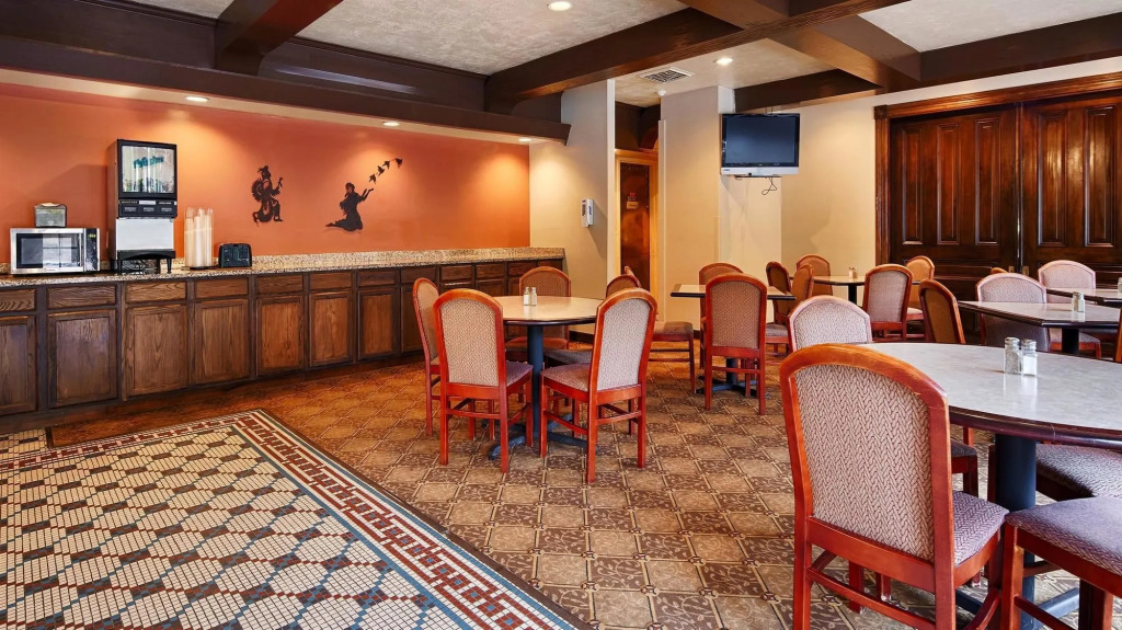 Comancheria Hotel & Convention Center