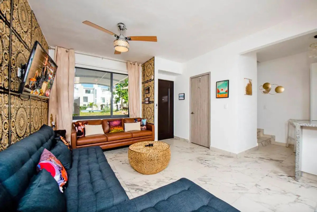 Charming & Comfortable House, 15 min to Downtown