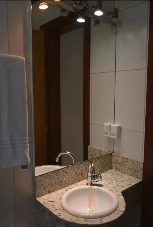Apartamento a 400m da Rua Coberta