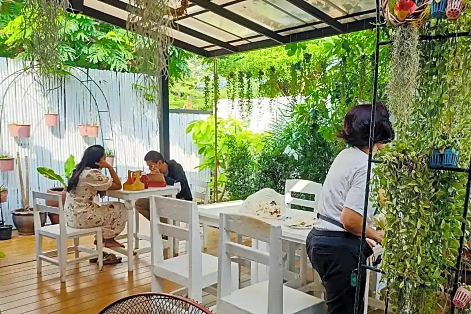 I AM Cottage เฮือนแก้วมณี