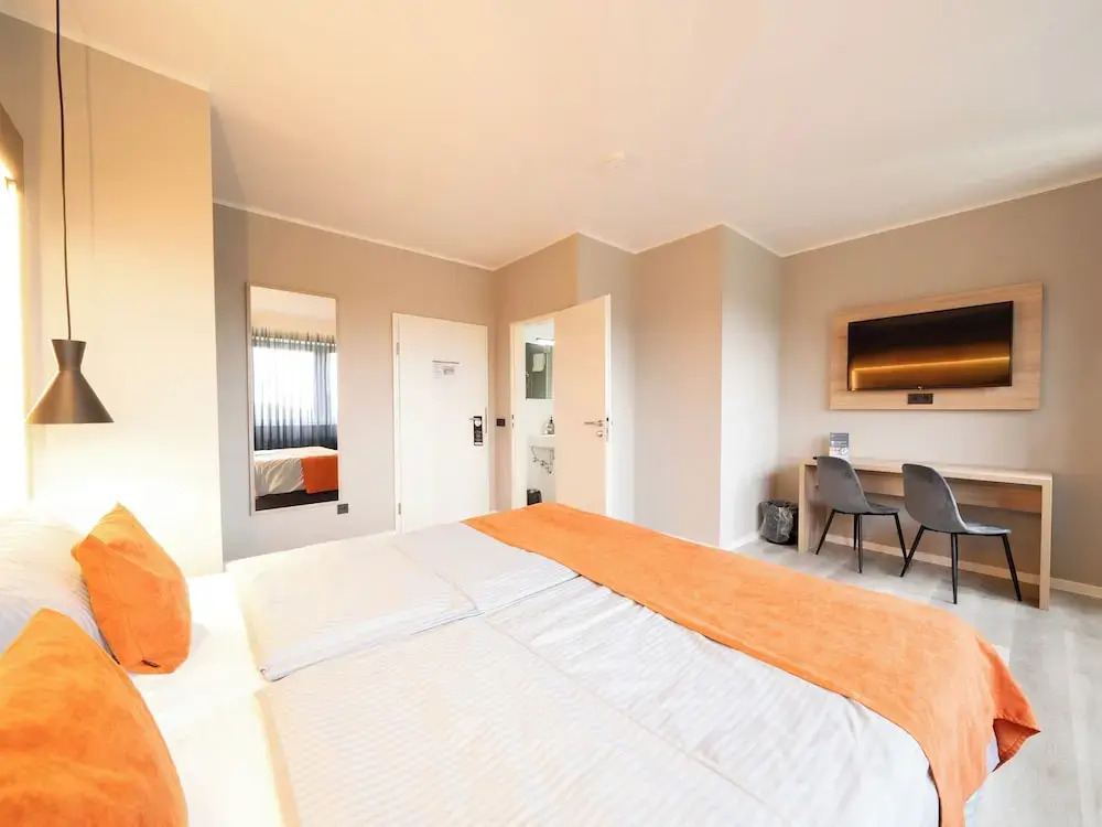 JustStay Mülheim Oberhausen Hotel & Apartments