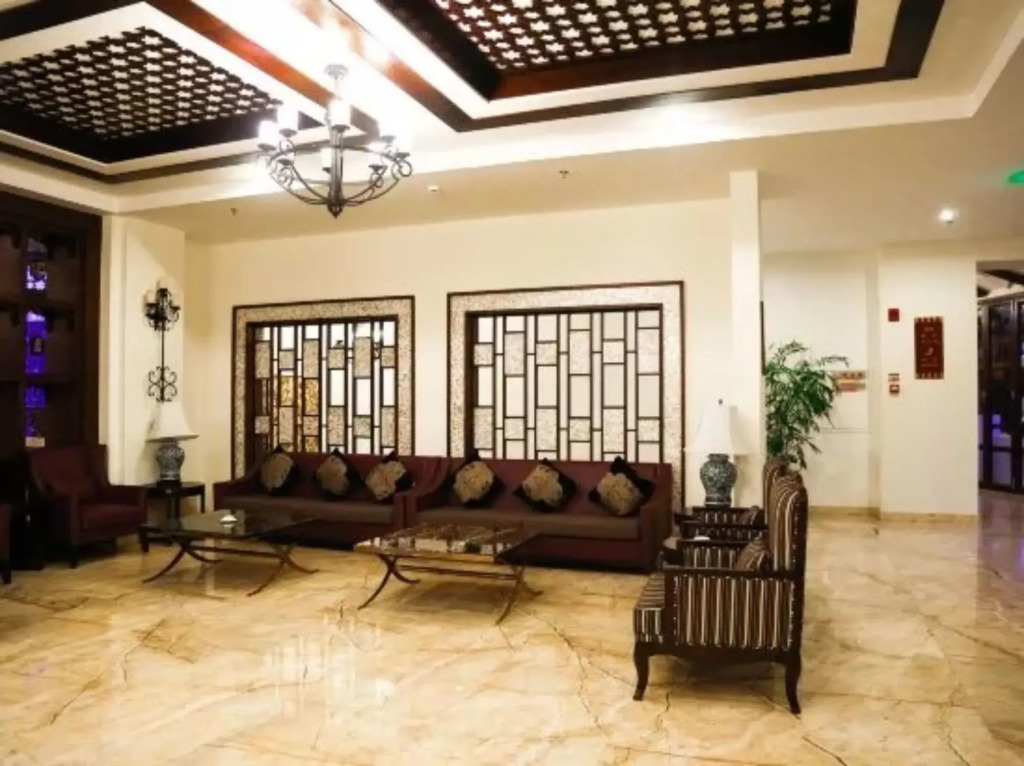 Yuhuayuan Sea View Hotel