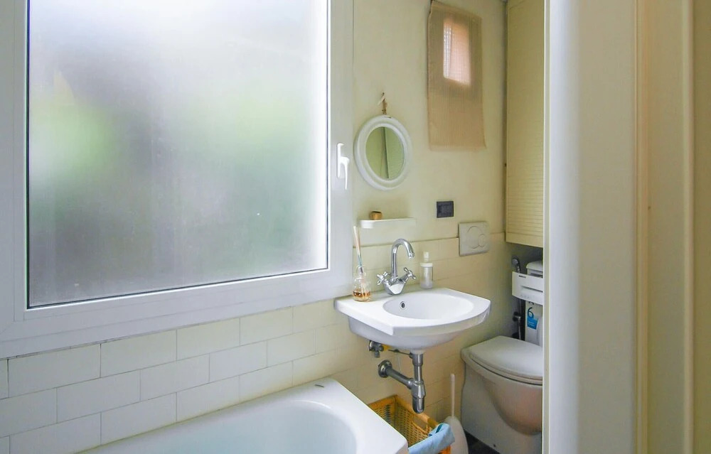 Stunning Apartment in Le Grazie With Wifi and 2 Bedrooms