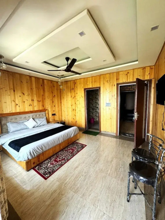 Goroomgo UK Homestay Nainital With Himalayan View